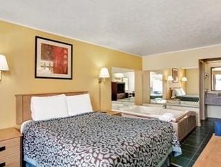 Days By Wyndham West 2* Knoxville