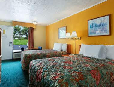 Days By Wyndham West 2*